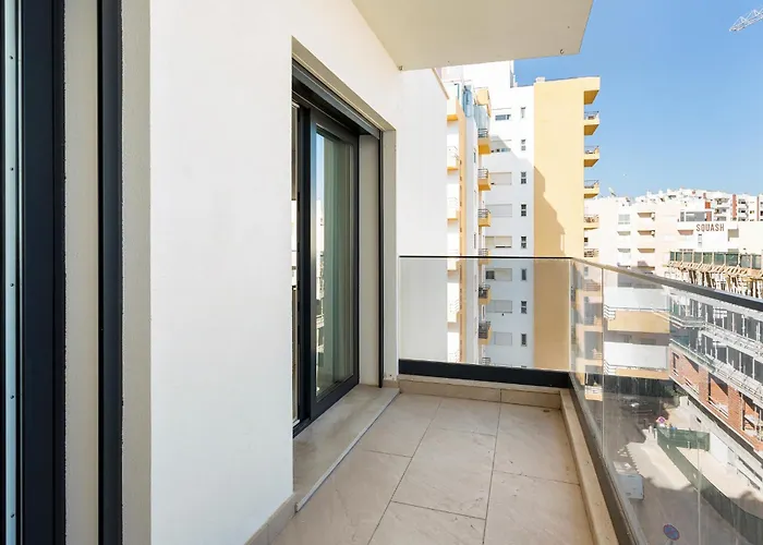 Bright 2br In Da Rocha - 5 Minutes To Appartement *